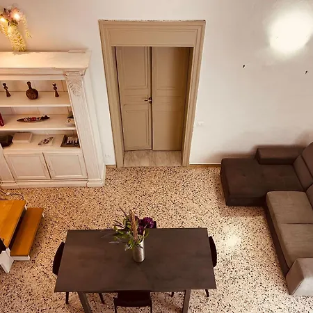 Il Geranio Apartment *